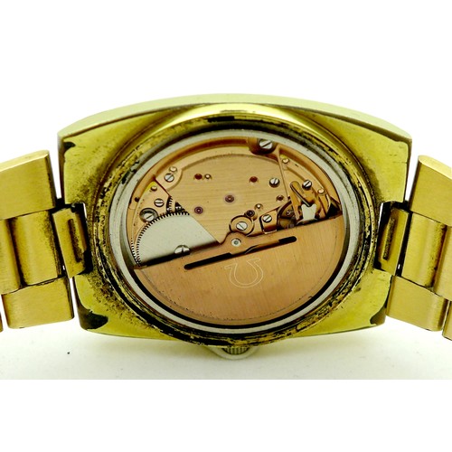 96 - A vintage Omega Geneve Automatic gold plated and steel cased gentleman's wristwatch, circa 1975, ref... 