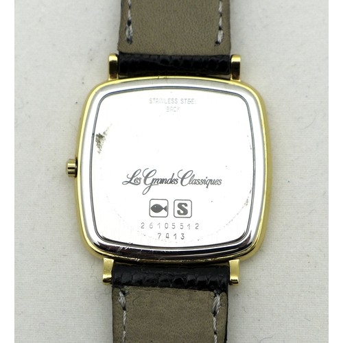 80 - A Longines Les Grandes Classiques gentleman's wristwatch, circa 1994, model 7413, gold plated and st... 