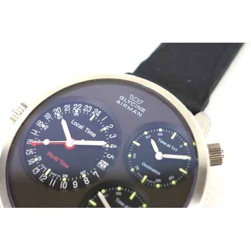 94 - A Glycine Airman stainless steel cased gentleman's wristwatch, ref. 3841, the circular black dial in... 