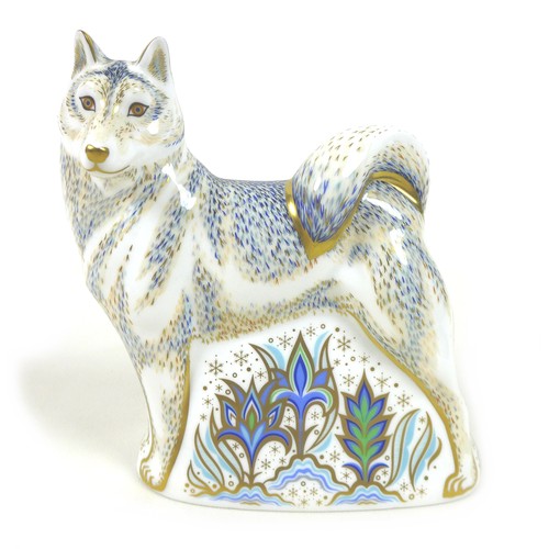 50 - A Royal Crown Derby paperweight, modelled as a Husky dog, limited edition numbered 112/750, with gol... 
