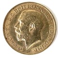 A George V gold sovereign, 1915.