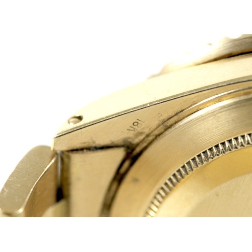 84 - A vintage 18ct gold Rolex Submariner-Date Oyster Perpetual gentleman's wristwatch, circa 1986, refer... 