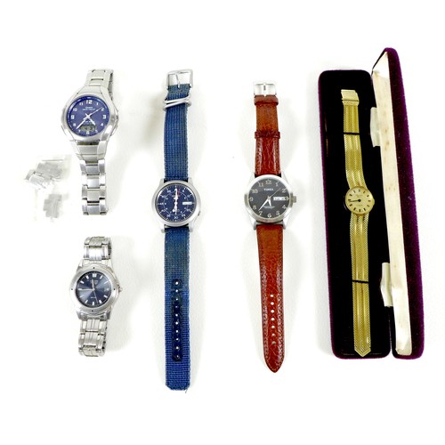 67 - A collection of five modern wristwatches, four gent's and one lady's, comprising a Casio Wave Captor... 