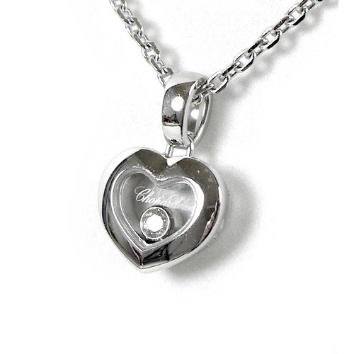 184 - A Chopard 18ct white gold necklace with heart shaped happy diamond pendant, single diamond 0.05ct, c... 