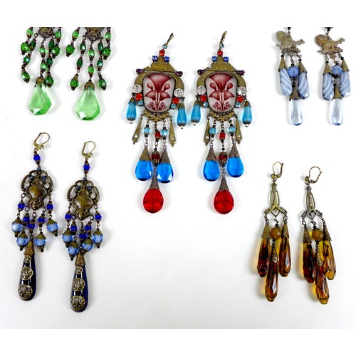 100 - A collection of vintage Czechoslovakian earrings, in the style of Neiger Brothers, each with coloure... 