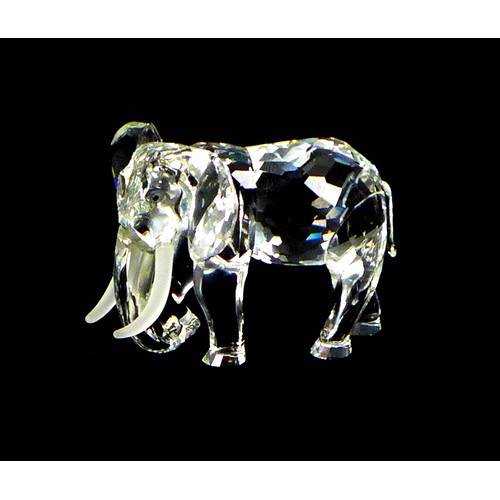 91 - A Swarovski crystal annual edition 1993 'Inspiration Africa' elephant, 8.5cm high, with original box... 