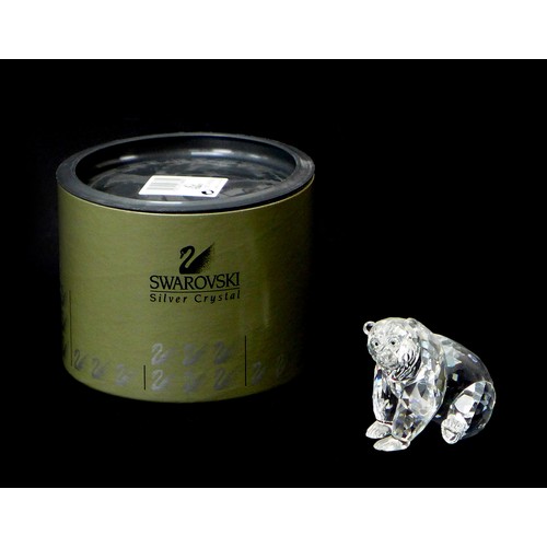 72 - A Swarovski crystal ornament of a Grizzly bear A73637 NR 000 006, 8cm high, with original box.