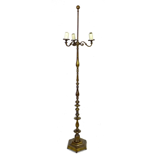 164 - An early to mid 20th century brass standard lamp, with three S shaped branches, the knopped column o... 