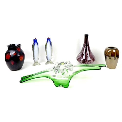 20 - A group of modern decorative vases, comprising two Murano glass penguin form vases, 30cm high, a pur... 