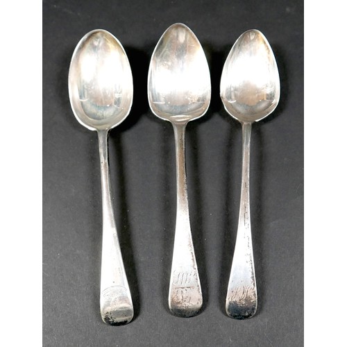 5 - A small group of silver and silver plated items, including three Georgian silver dessert spoons, a c... 