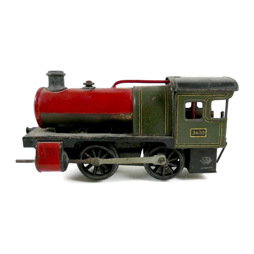 150 - A collection of O gauge tinplate railway, early 20th century, including a clockwork Bassett-Lowke 4-... 