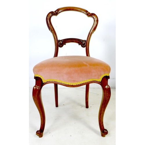 263 - A Victorian burr walnut loo table, the oval top with moulded edge, on turned and carved pedestal sup... 