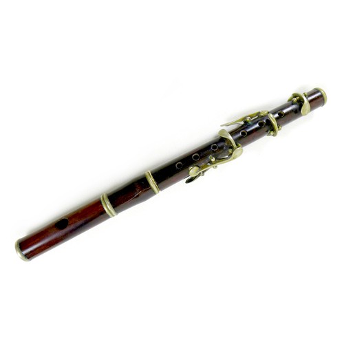 92 - An early 20th century rosewood and silver plated piccolo, 28cm long.