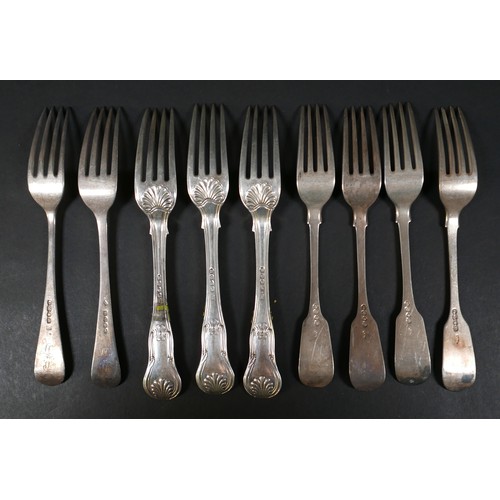 108 - A group of three George III silver table forks, Queen’s pattern, together with a set of four Victori... 