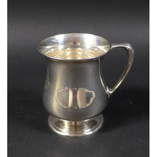 48 - A Tiffany & Co. silver christening mug, early 20th century, engraved 'WRP' monogram to front, total ... 