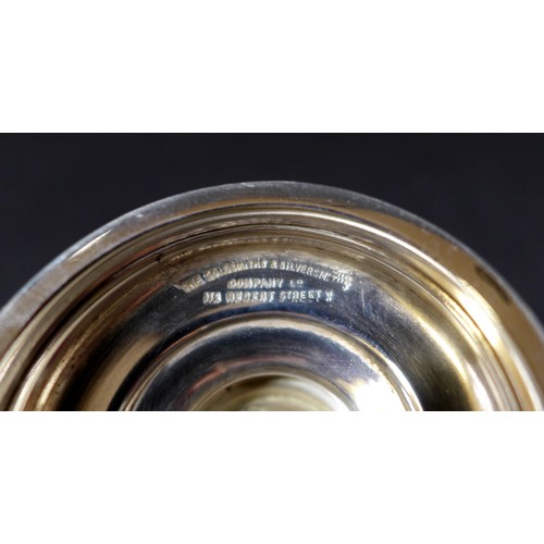 84 - A silver two-handled trophy, without inscriptions, The Goldsmiths and Silversmiths Company Ltd., Lon... 