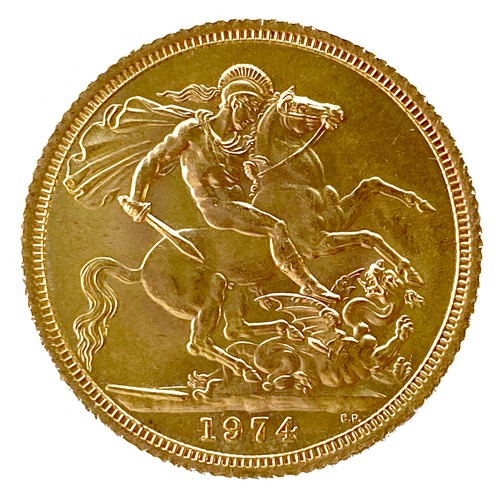 164 - An Elizabeth II gold sovereign, 1974.