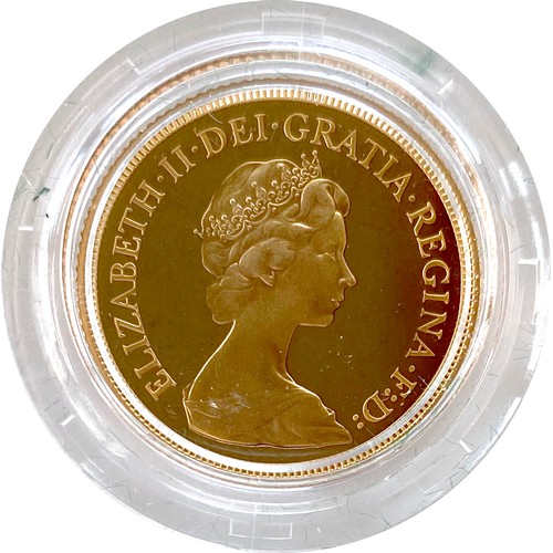 165 - An Elizabeth II gold proof sovereign, 1980, in protective plastic casing and green Royal Mint presen... 