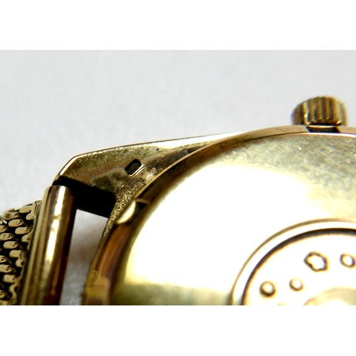 229 - A vintage 18ct gold Omega Constellation Automatic Chronometer gentleman's wristwatch, circa 1978, re... 