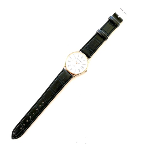 201 - A Mappin & Webb 9ct gold cased gentleman's wristwatch, circular white dial with black Roman numerals... 