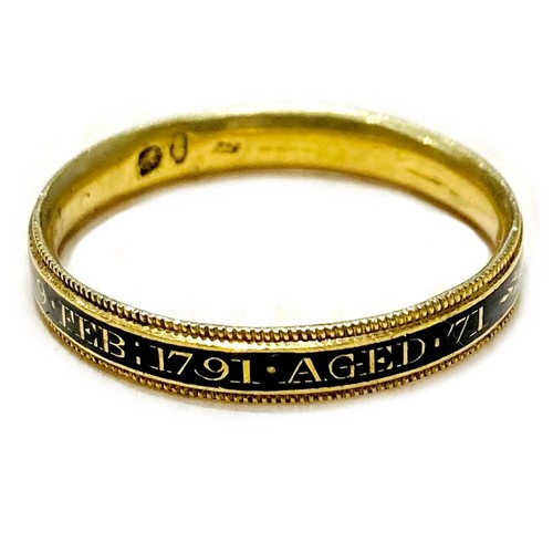 382 - A George III gold gentleman’s memento mori ring, inscribed to the black enamel band ‘R. Dickson Skin... 