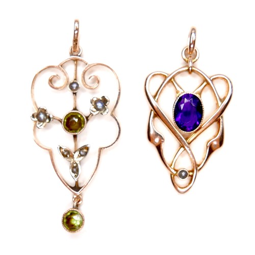 255 - An Art Nouveau 9ct amethyst and pearl pendant, together with another 9ct gold pendant set with green... 