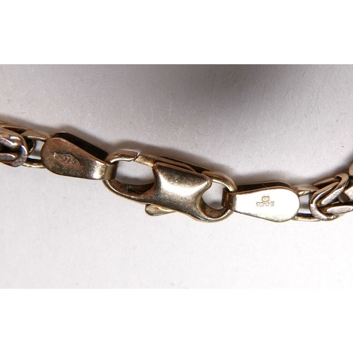 365 - A 9ct gold fancy link chain necklace, 28.7g, 81cm long.