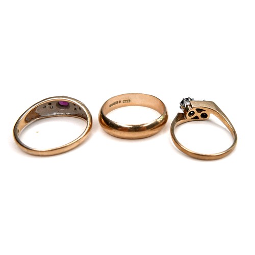 273 - Three 9ct gold rings, comprising a diamond and sapphire crossover ring, round cut sapphire, 4.5mm di... 