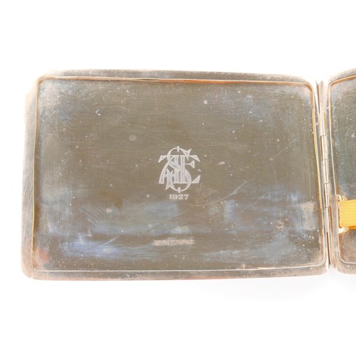 391 - A George VI 9ct gold cigarette case, decorated with a checkerboard design, pin hinge to one end with... 