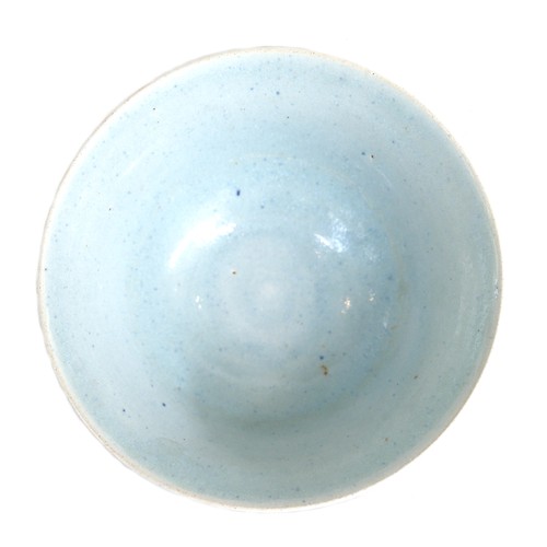 44 - Dame Lucie Rie (British, Austrian, 1902-1995): a studio pottery bowl, decorated in pale blue speckle... 