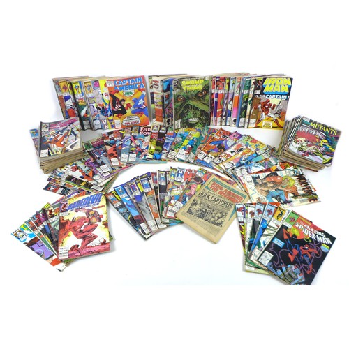 80 - A large collection of vintage Marvel comics, majority circa 1980s, including The Amazing Spiderman, ... 