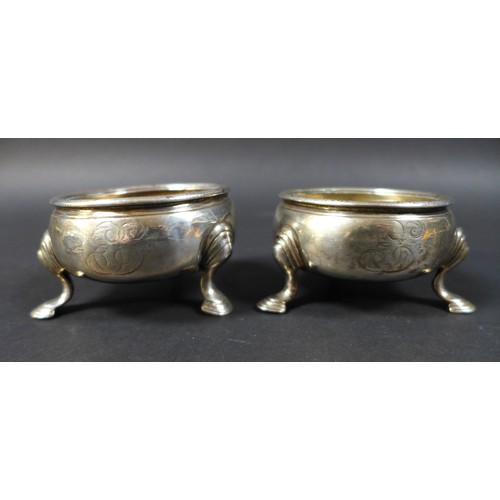 46 - A group of silver Georgian and later salts and mustard pot, comprising four cauldron style salts, la... 