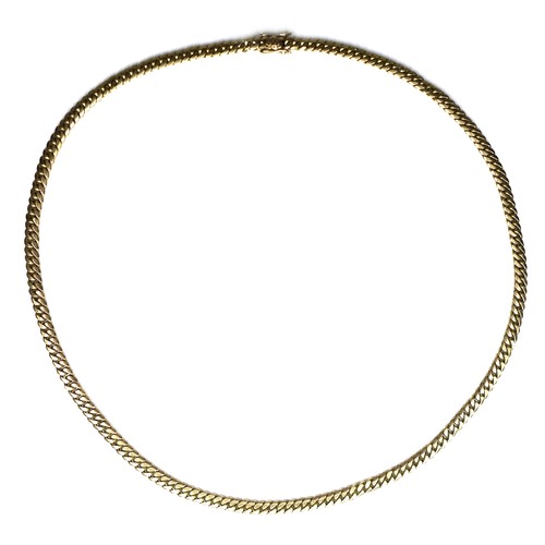 256 - An 18ct gold curb link chain necklace, 36.3g, 50cm long.