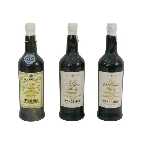 146 - Vintage sherry: a mixed parcel of sherry, comprising one bottle of Sandeman Royal Esmeralda Rare Amo... 