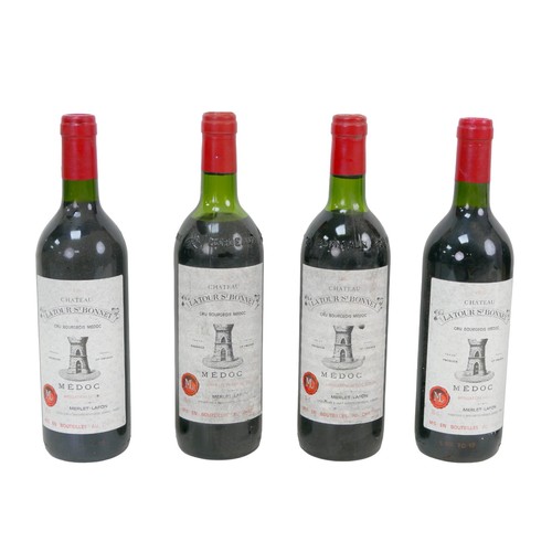 121 - Vintage wine: a mixed parcel of red wine, comprising two bottles of Chateau Fonreaud Listrac-Medoc 1... 