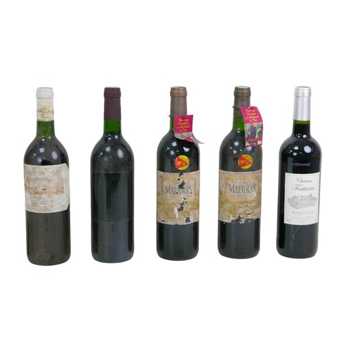 130 - Vintage wine: a mixed parcel of Madiran and other red wine, comprising one bottle Chateau d'Aydie 19... 