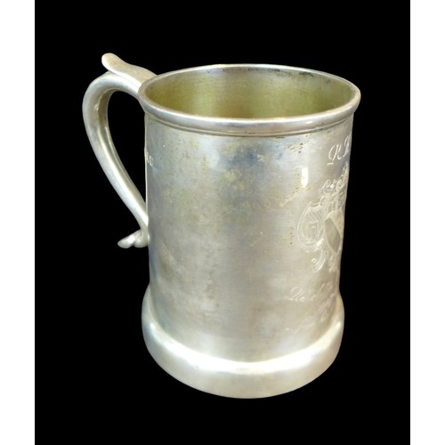 58 - An Edwardian silver presentation tankard, with inscription 'R.H.S. Radcliffe Infirmary 1907-1945 fro... 
