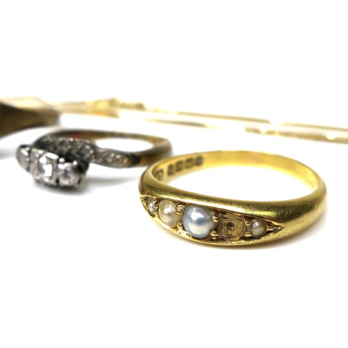 301 - A group of three 18ct gold rings, the first set with diamonds, size I, the second with pearls, a/f o... 