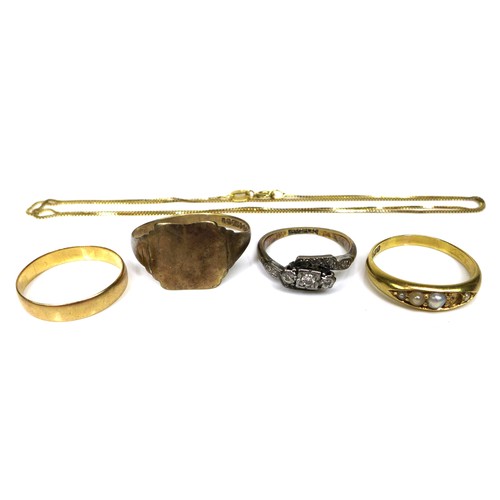 301 - A group of three 18ct gold rings, the first set with diamonds, size I, the second with pearls, a/f o... 