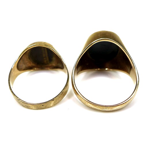 273 - Two 9ct gold gentlemans' rings, the first set with an oval bloodstone of 1.7 by 1.2cm, size R, the s... 