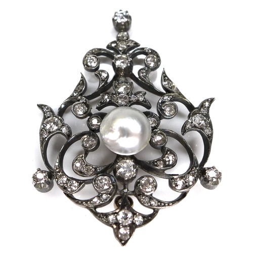 371 - A Victorian diamond and pearl metamorphic necklace, set centrally with a pearl, 8mm, surrounded by f... 