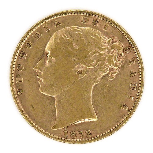 193 - A Victoria Young Head Shield Back gold sovereign, 1872, die number 95.