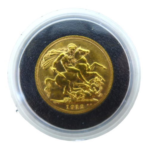 169 - A George V gold sovereign, 1912.