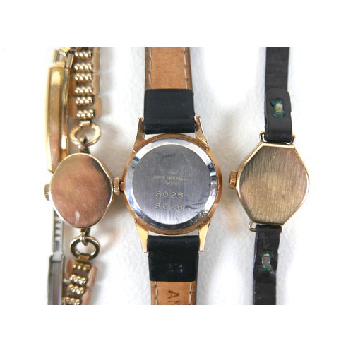 218 - A group of five vintage watches, comprising a Jaeger LeCoultre gentleman's chromed watch head, case ... 