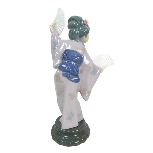 58 - A collection of oriental Lladro pieces, including 'Madame Butterfly' figurine, 4991, 30cm high, 'Tim... 