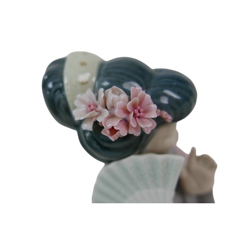 58 - A collection of oriental Lladro pieces, including 'Madame Butterfly' figurine, 4991, 30cm high, 'Tim... 