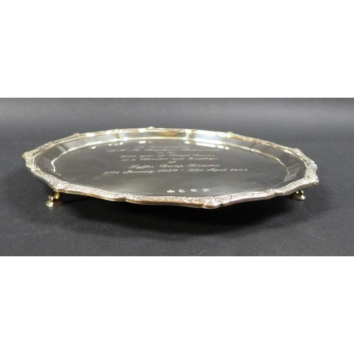 55 - An Irish Elizabeth II silver tray, with Celtic motif encrusted pie crust rim, presentation engraved ... 