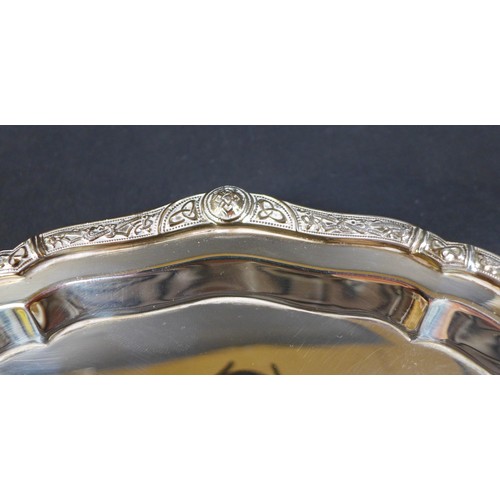 55 - An Irish Elizabeth II silver tray, with Celtic motif encrusted pie crust rim, presentation engraved ... 