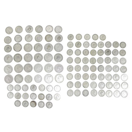 74 - A collection of GB silver coinage, spanning from 1915 to 1947, mostly pre 1947, including half crown... 