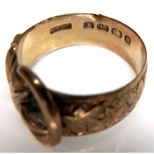 182 - A group of gold, comprising an 18ct gold ring in the form of a belt, with engraved leaf decoration, ... 